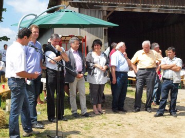 presse,essor,gruffy,fdsea,jeunes agriculteurs,ferme,visite,agriculture,methanisation,terroir,aoc,gaec,ademe,plan de relance