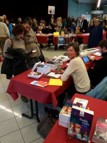 Salon du livre Thônes.jpg