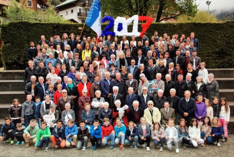 grand-bornand,repas,classe 7,haute-savoie