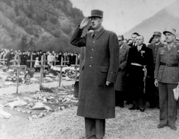 DE-GAULLE-1-web.jpg