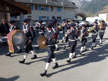 doussard,chasseur alpin,ceremonie,fourragere,monument