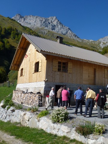 serraval,ferme,alcool,liqueur,genepi