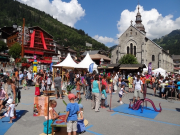 presse,dauphine,grand-bornand,bonheur des momes,festival