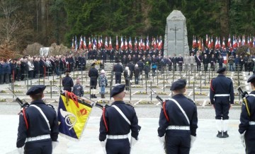 la balme-de-thuy,morette,ceremonie,necropole,armee,glieres,resistant,cimentiere