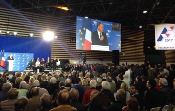 meeting,reunion,fillon,lyon,eurexpo,primaire 2016