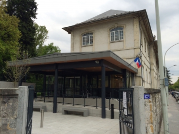 presse,dauphine,annecy,prefecture,inauguration,immigration,etranger,naturalisation,titres de sejour,asile,nationalite francaise