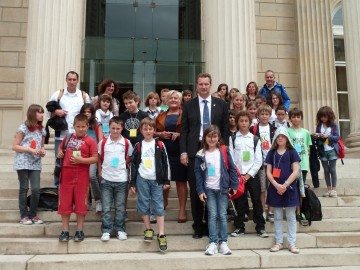 doussard,assemblee nationale,parlement des enfants,parlement,visiste,ecole,enfant