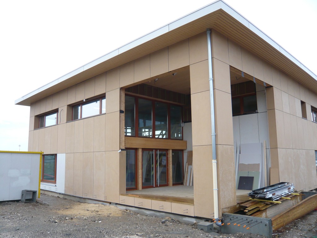 Visite De La Maison Pour La Planete A Meythet Lionel Tardy