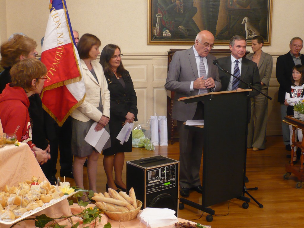 Organiser une cérémonie de remise de médailles ou de décorations à Annecy