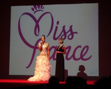 grand-bornand,miss,miss france,defile