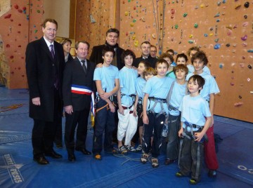 saint-pierre-en-faucigny,sport,ministre,escalade,alpinisme,douillet