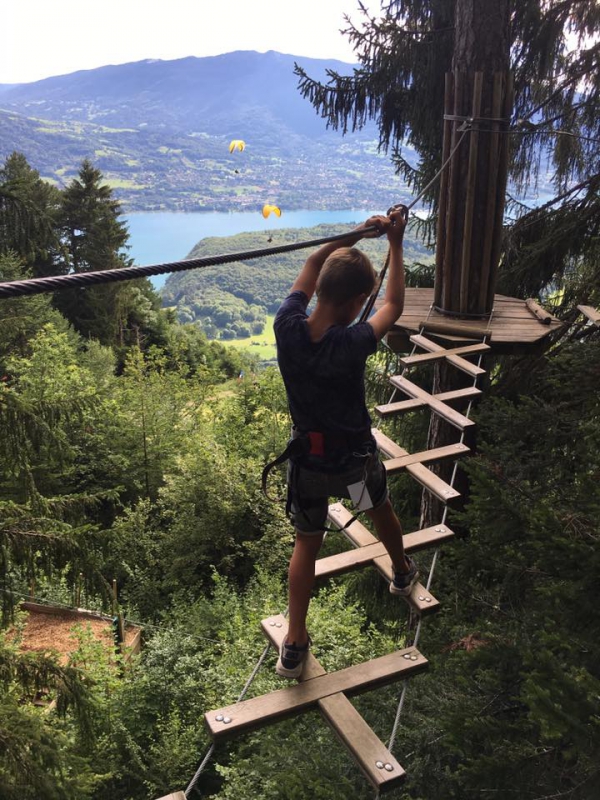 talloires,parc,parapente,accro branche