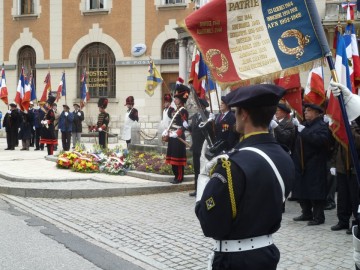 la balme-de-thuy,morette,ceremonie,necropole,armee,glieres,resistant,cimentiere