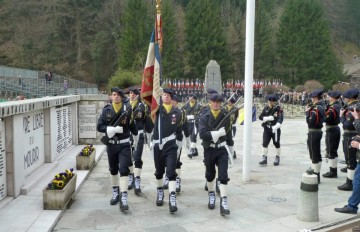 la balme-de-thuy,morette,ceremonie,necropole,armee,glieres,resistant,cimentiere