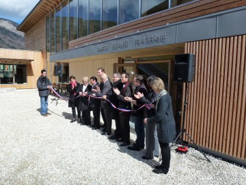 presse,dauphine,saint-eustache,inauguration,ecole,subvention