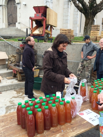 presse,dauphine,viuz-la-chiesaz,fete,terroir