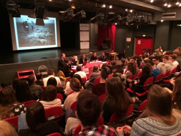 Participation à la table ronde au Lycée Baudelaire 1.jpg